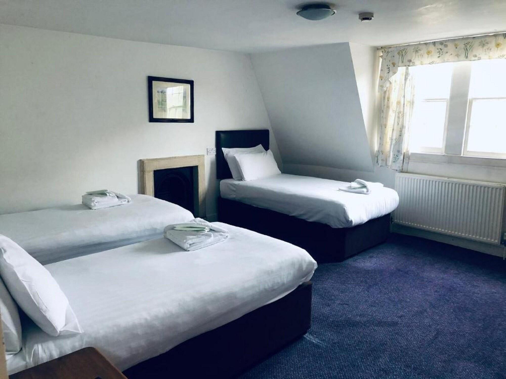 Parade Park Accommodation Бат Экстерьер фото