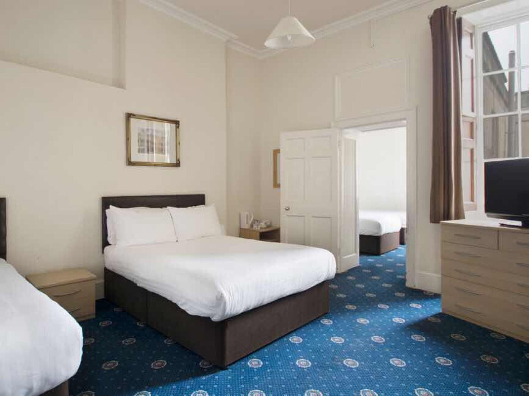 Parade Park Accommodation Бат Экстерьер фото